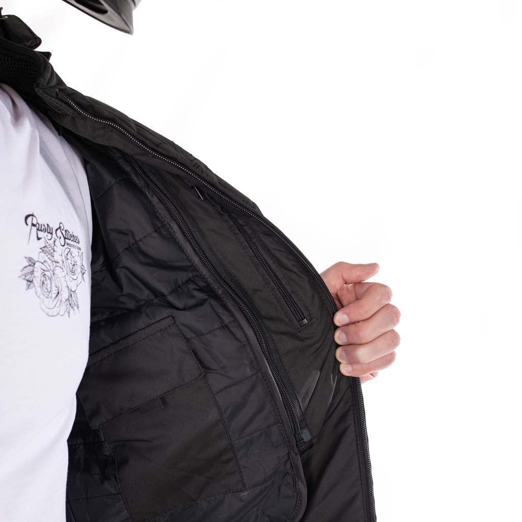 RustyStitches_Details_Liam_Black_2