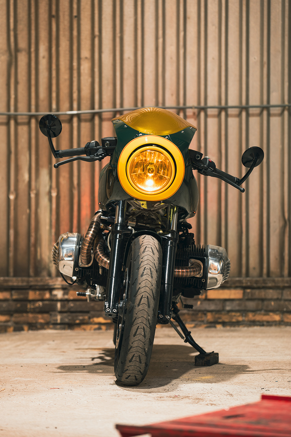 BMW-moto-adonis-2025-13